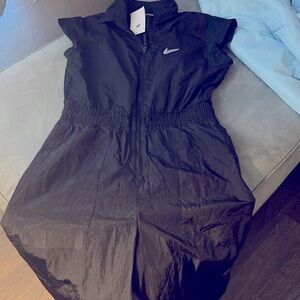 Nike jumpsuit black size M